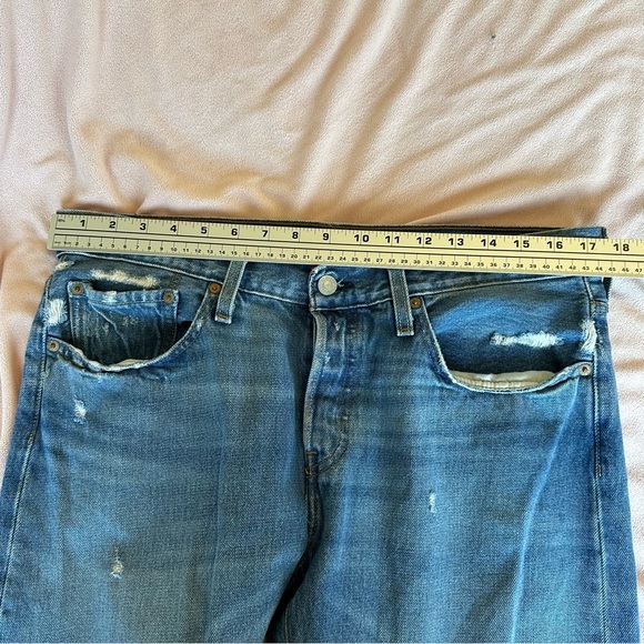 Levis 501T Distressed Jeans - Picture 11 of 12